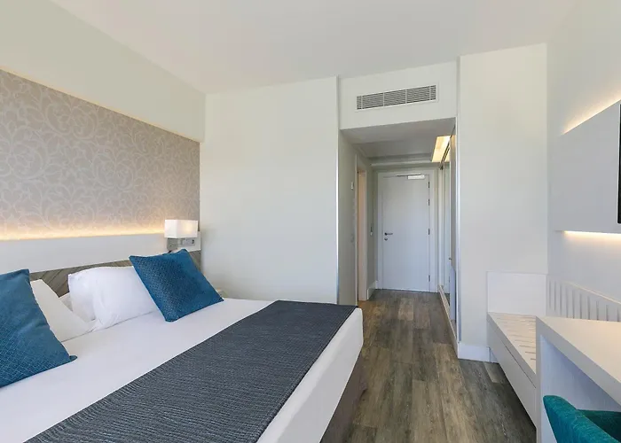 Sol - Don Pablo Торремолинос