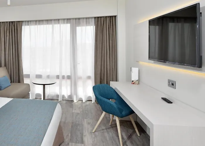 Отель Sol - Don Pablo 4*